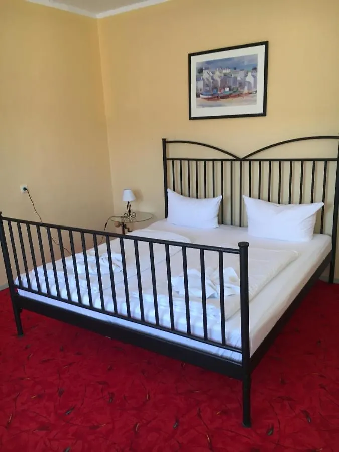 Hotel Pension Streuhof Berlin 2*,